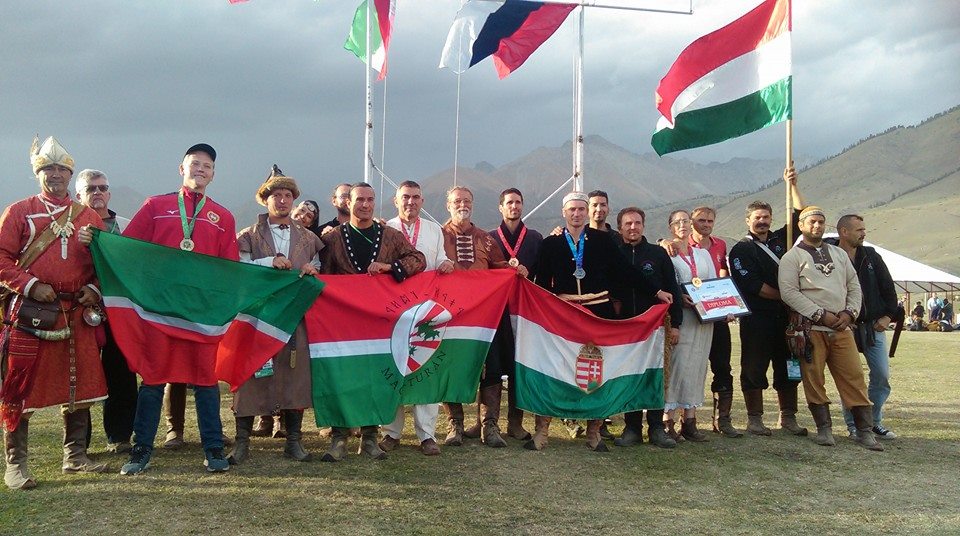 Magyar íjász sikerek a Nomád Világjátékokon
