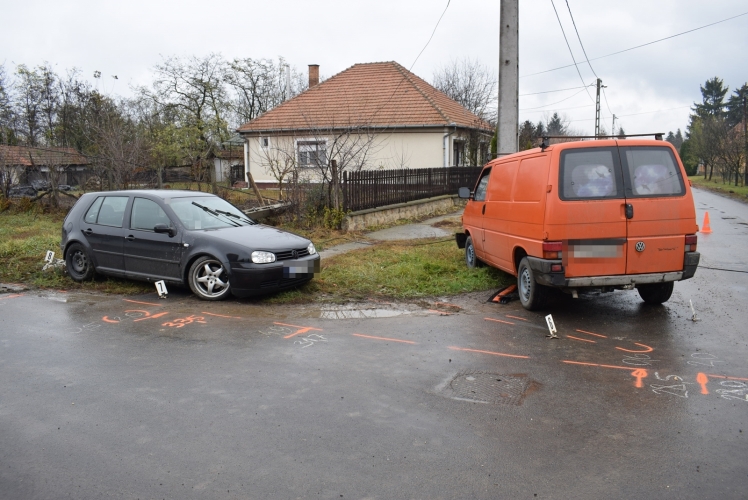 Ecsegfalván, Körösladányban és Dobozon történt közúti baleset