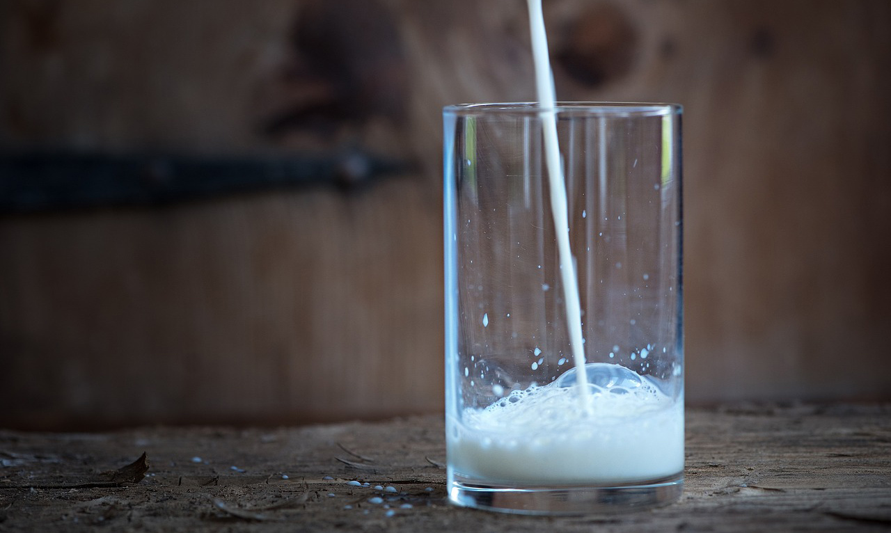 Csökken az UHT és az ESL tej ára januártól