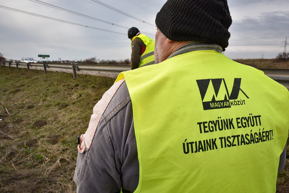 A Magyar Közút közel 2000 fővel csatlakozik a TeSzedd! akcióhoz