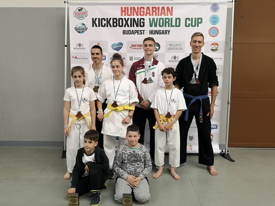 Megyei sikerekkel zajlott a Kick-box Világkupa Budapesten