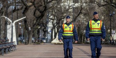 Koronavírus, Kijárási korlátozás