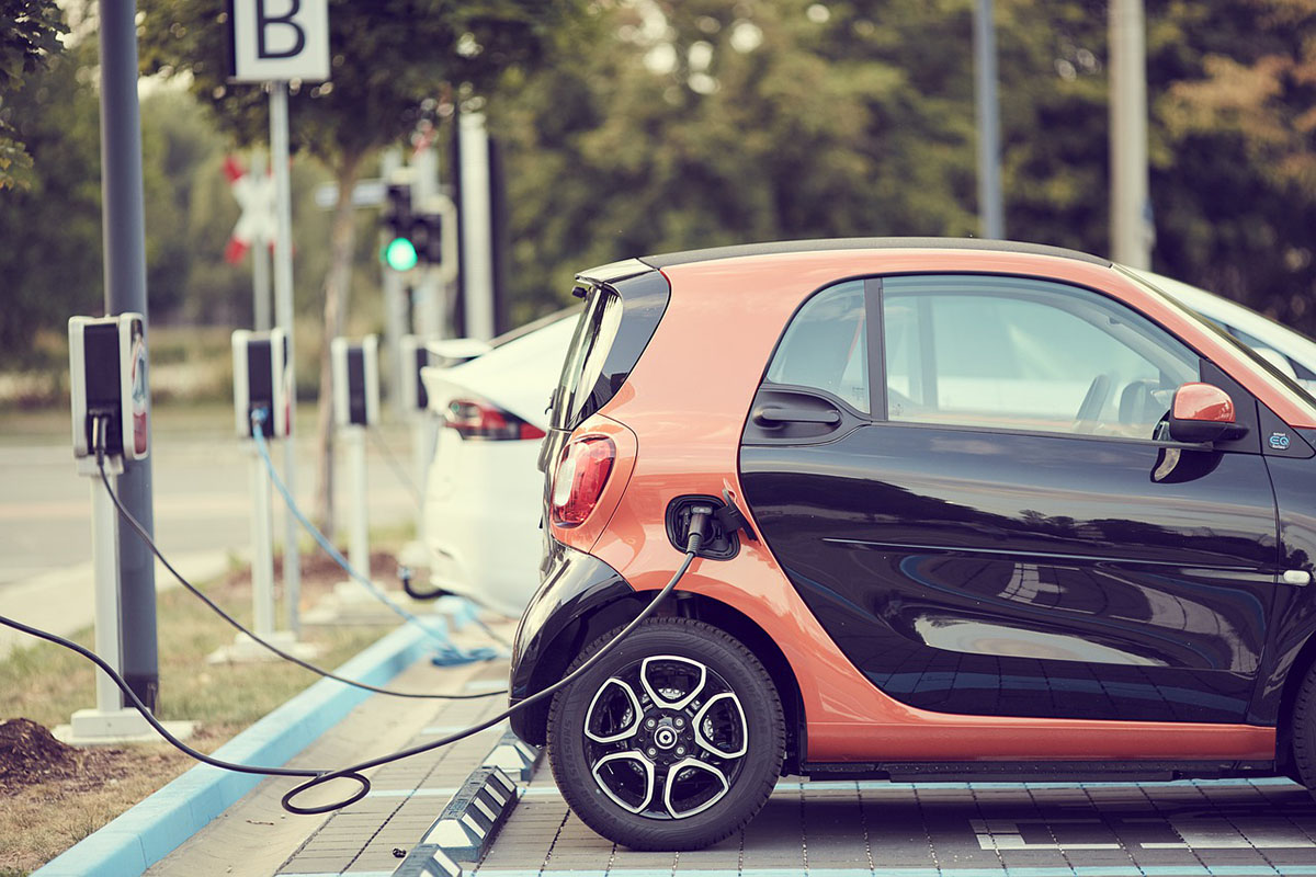 Folyamatosan nő az elektromos autók akkumulátorának élettartama