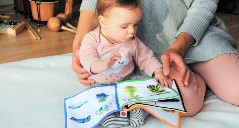 támogatást, örökbefogadás, kisgyermekes, gyerekek, gyerek, kisgyermekes