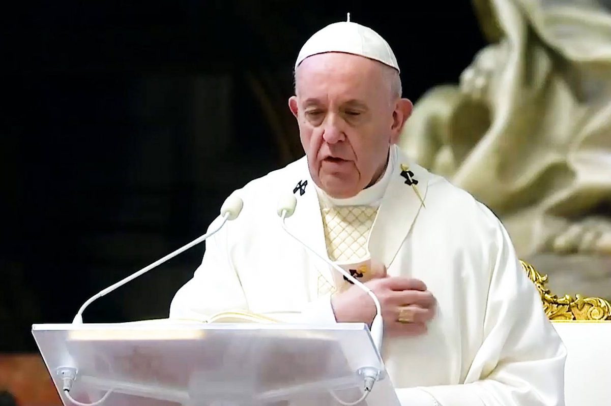 Ferenc pápa: A keresztények feladata a remény hirdetése a halál sötétségében