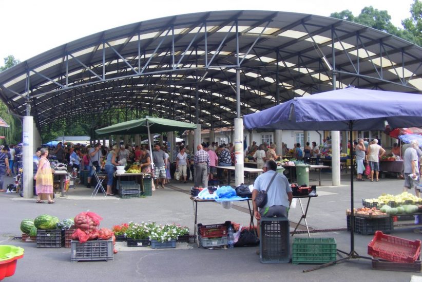 békési, piac