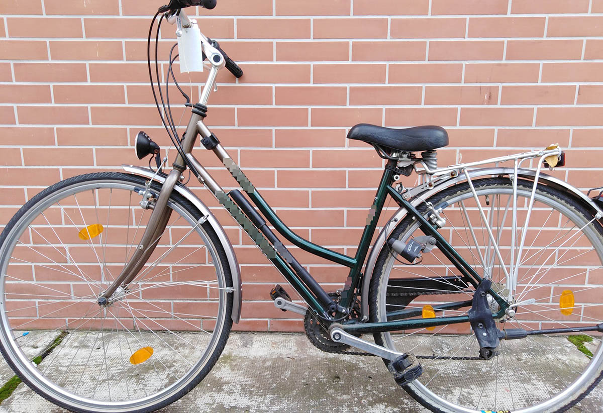 A rendőrség lefoglalt egy Békéscsabáról ellopott biciklit, keresik a tulajdonosát