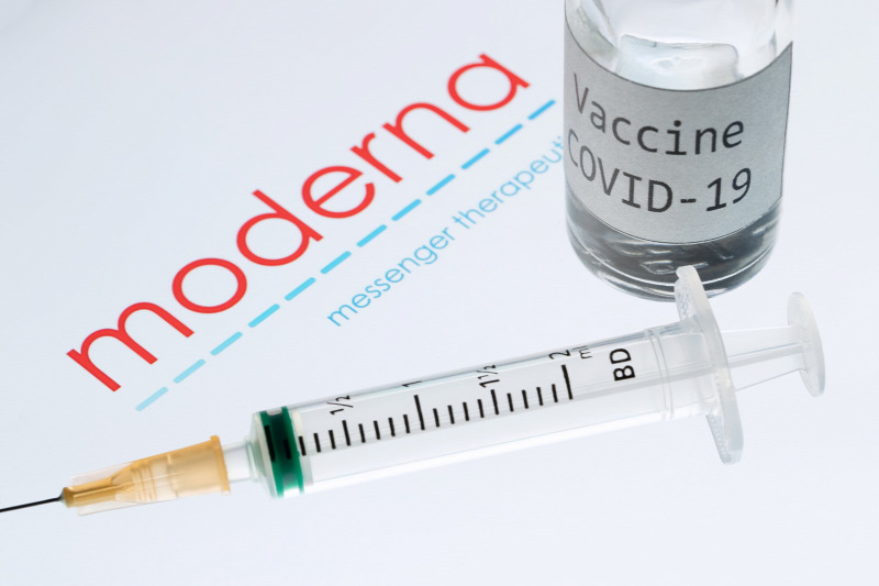Kevesebb vakcinát szállított a Moderna, ezért át kell dolgozni az e heti oltási tervet