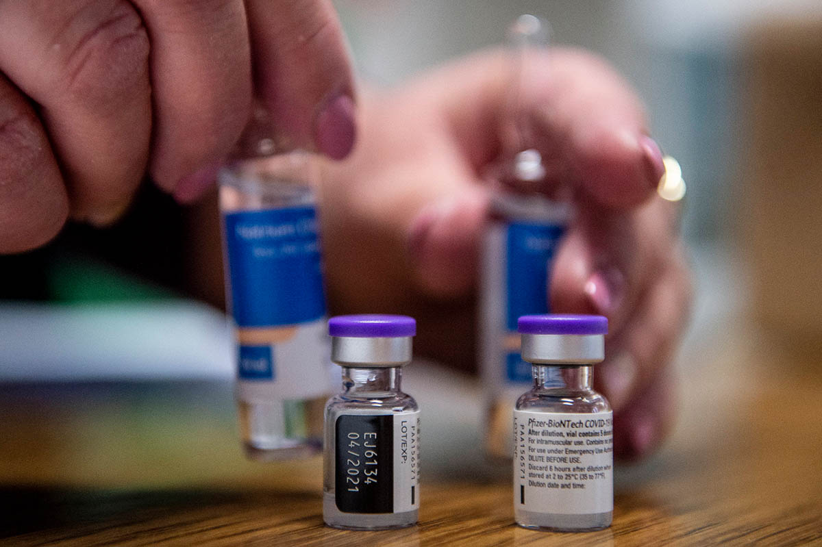 Csaknem negyedmillió adag Pfizer-vakcina érkezett az országba