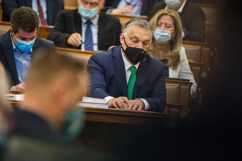 Orbán a parlamentben