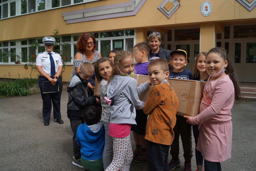 Átvették nyereményüket a gyerekek, Lencsési Általános Iskola