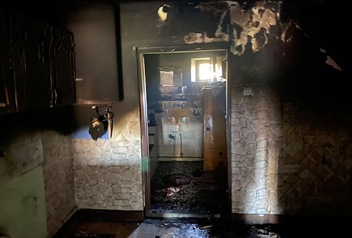 Családi ház konyhájában csaptak fel a lángok Gádoroson