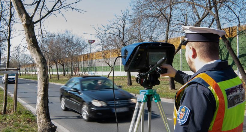 sebesség, traffi, sebességellenőrzés, mérés