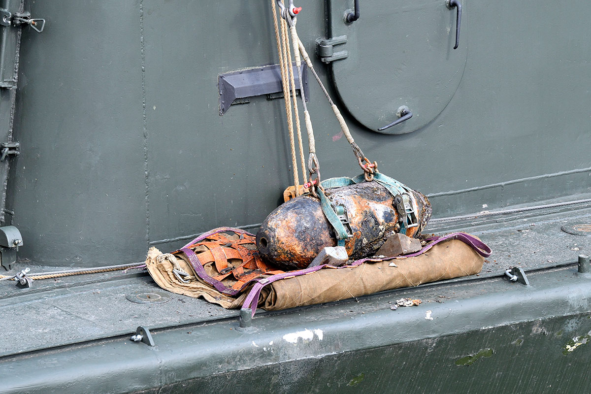 Hatástalanították a Dunában, a Várkert Bazárnál talált légibombát