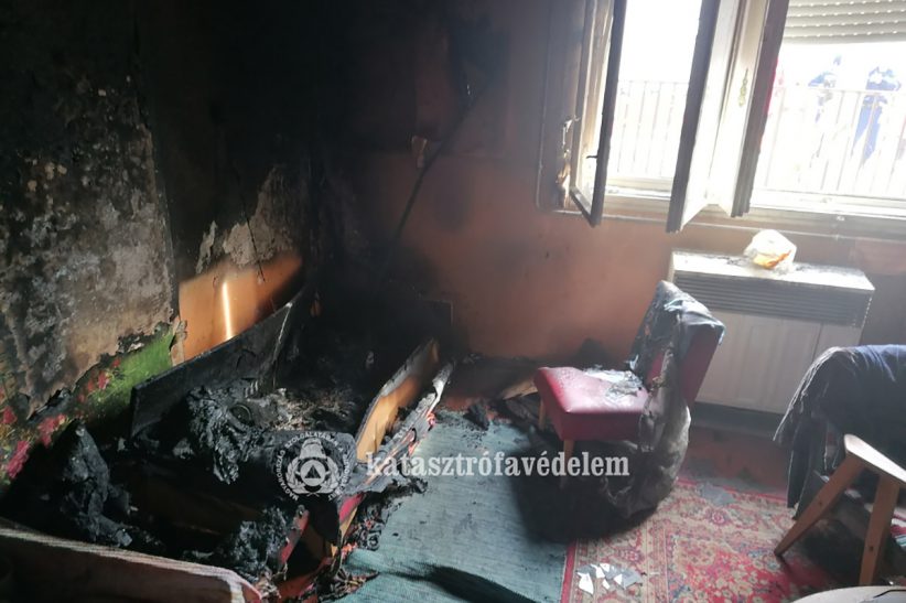 dévaványai családi házhoz riasztották a tűzoltókat