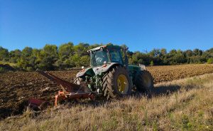 szántás, agrár, traktor, mezőgazdaság