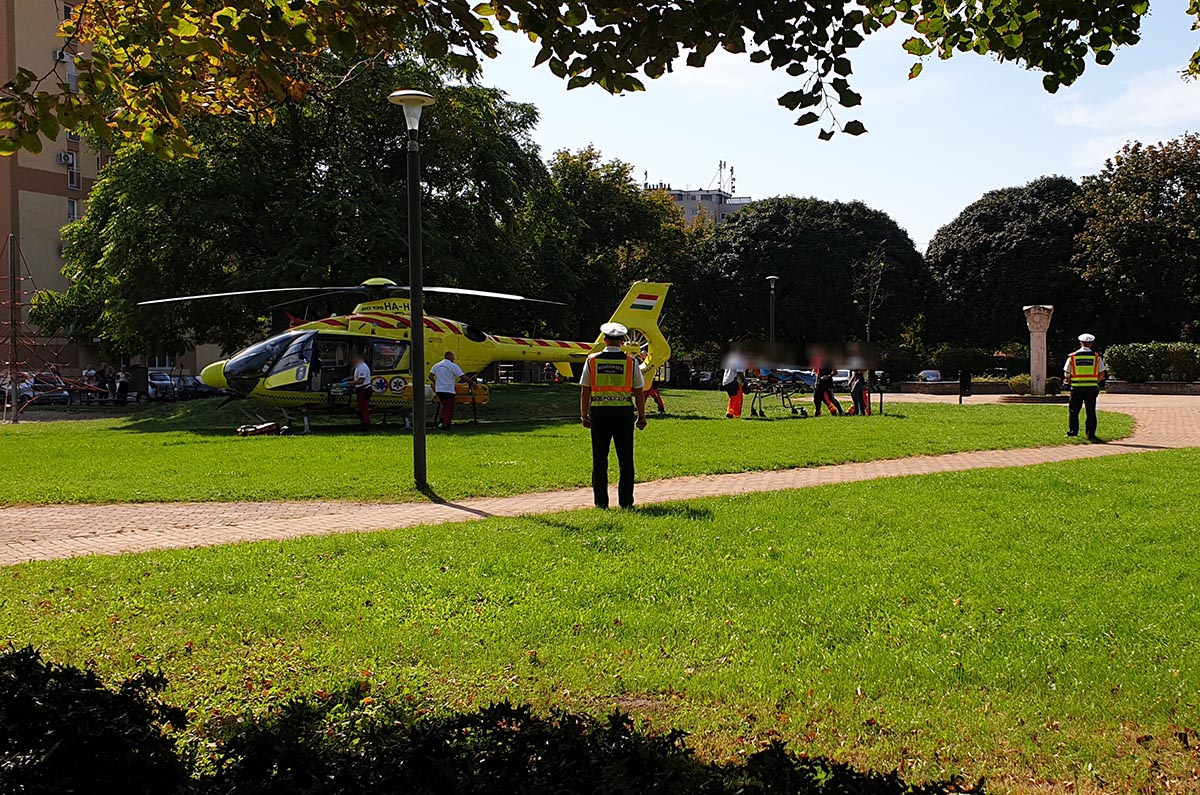Súlyos sérülésekkel, mentőhelikopterrel szállítottak kórházba egy gyermeket