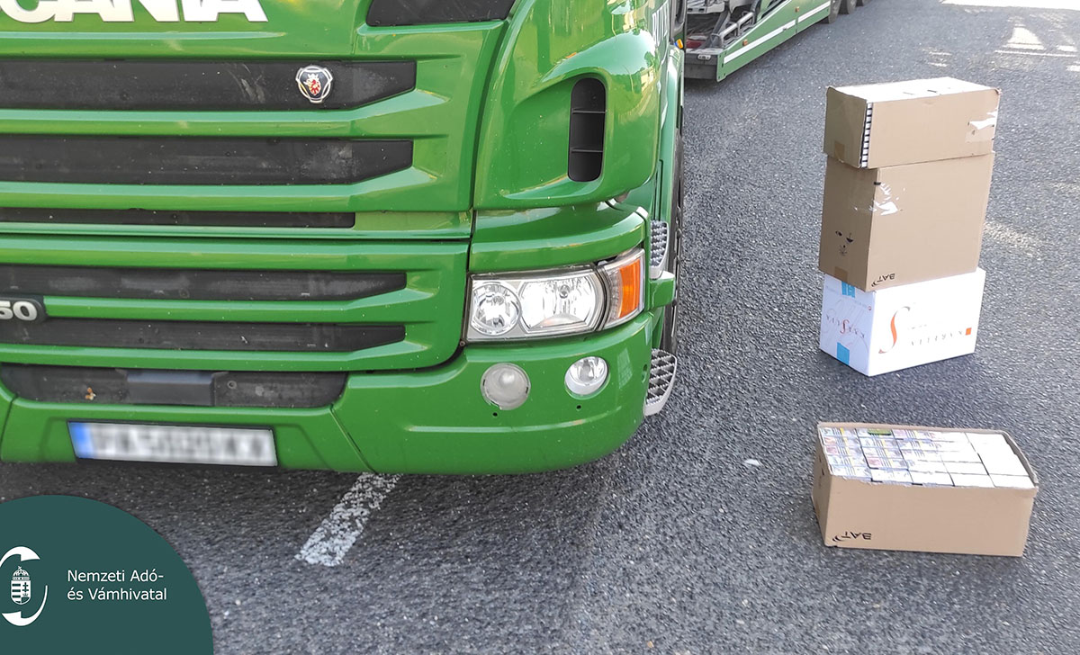 Több ezer doboz adózatlan cigaretta került elő egy teherautóból Gyulánál