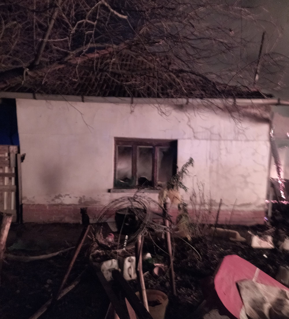 Egy békéscsabai tanyán csaptak fel a lángok