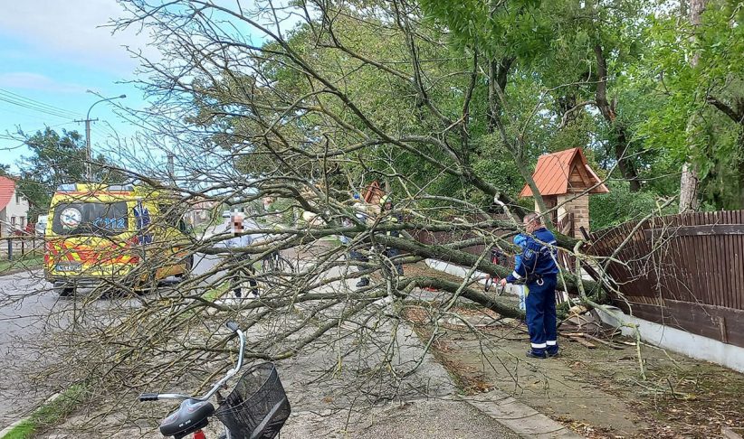 gondot okozott a szeles időjárás