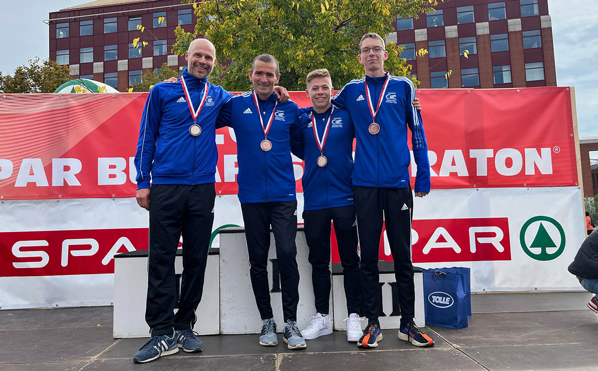 Bronzérmes a békéscsabai maratoni staféta!