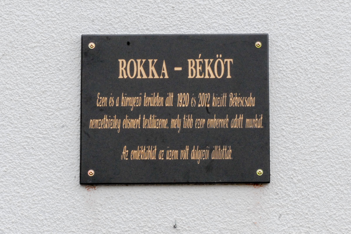 Béköt