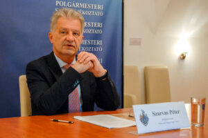 szarvas péter