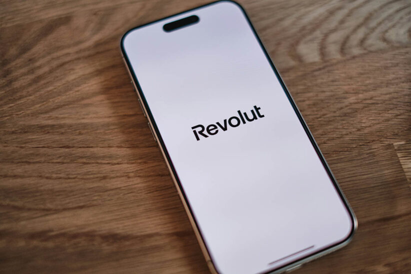 Revolutra is rálát a NAV