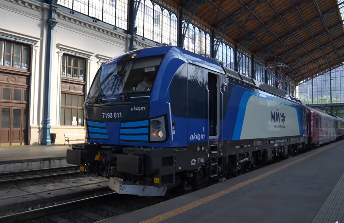 Száz mozdonnyal bővül a MÁV gépparkja 2026 végéig