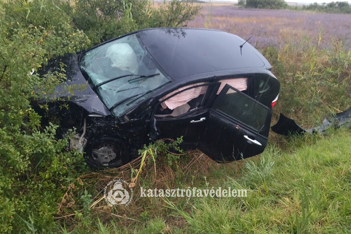 Frontális karambol történt Gyula és Szabadkígyós között