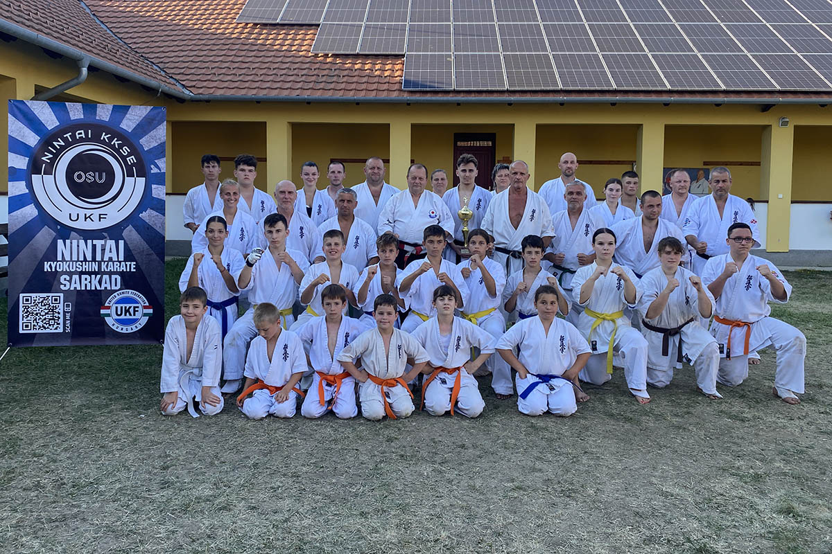 Éjszakai edzésekkel és díjátadással zárult a jubileumi Kyokushin tábor