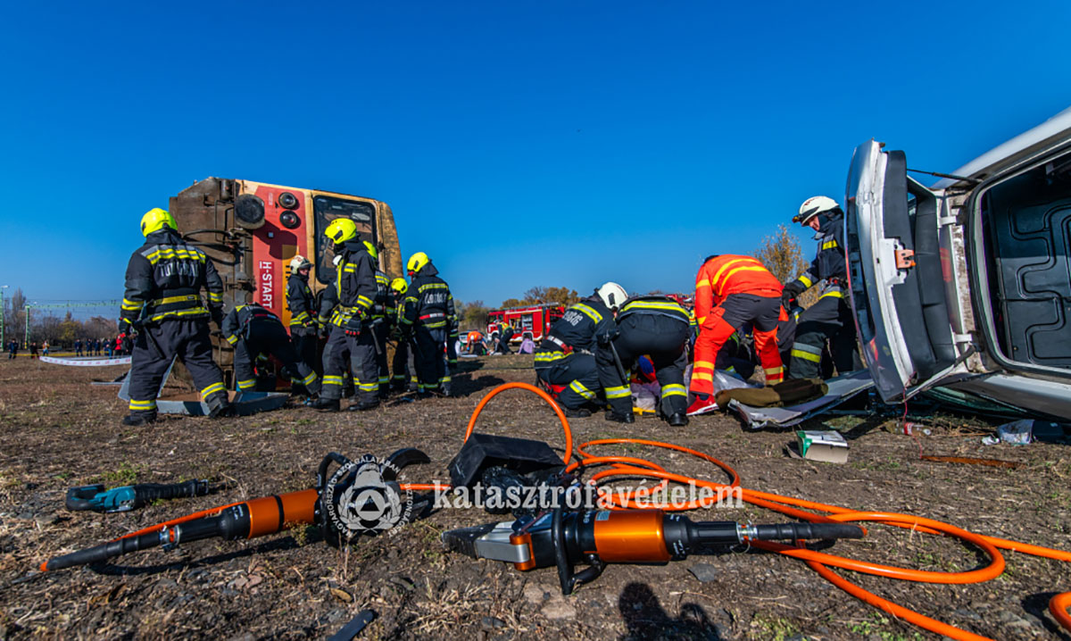 katasztrófavédelmi gyakorlat Békéscsaba
