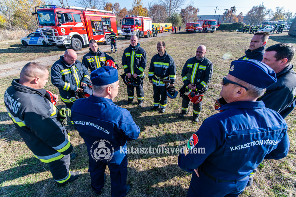 katasztrófavédelmi gyakorlat Békéscsaba