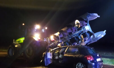 Traktor és személyautó karambolozott Csárdaszállás