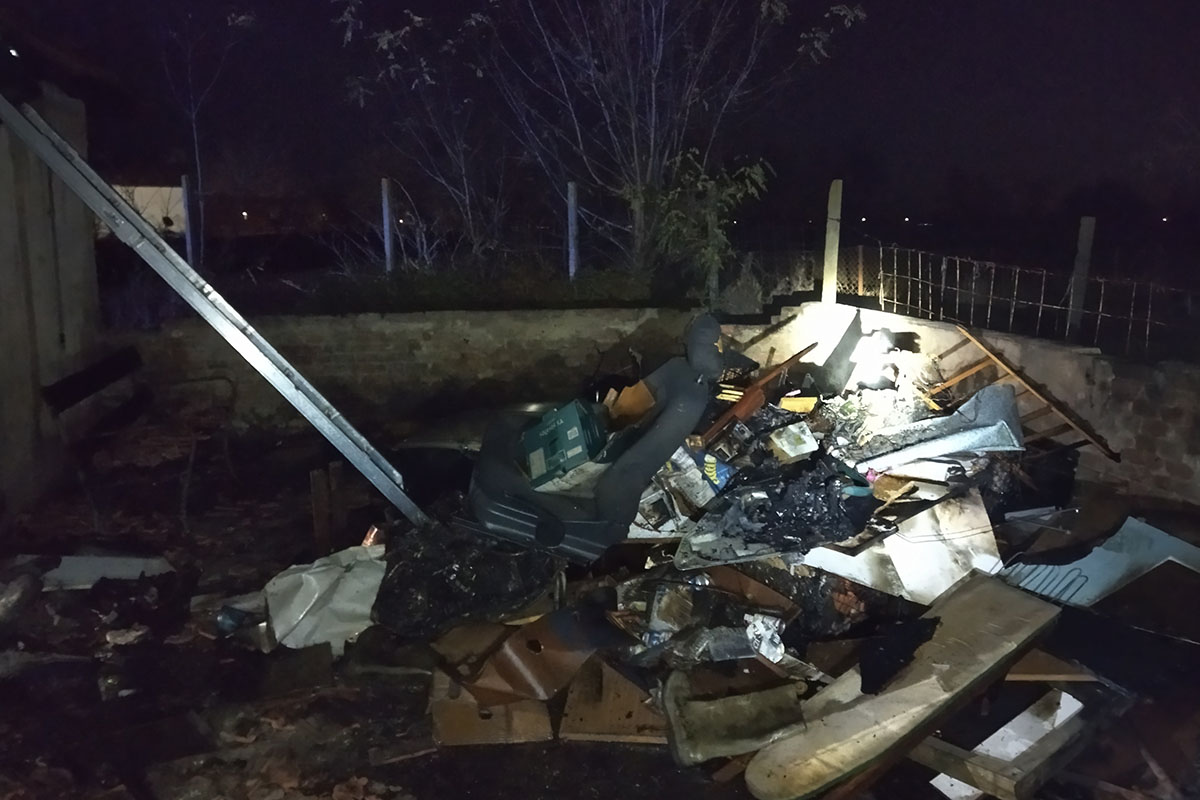 Tűz ütött ki egy békéscsabai tanyán