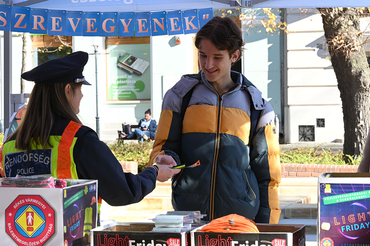 Light Friday Békéscsaba
