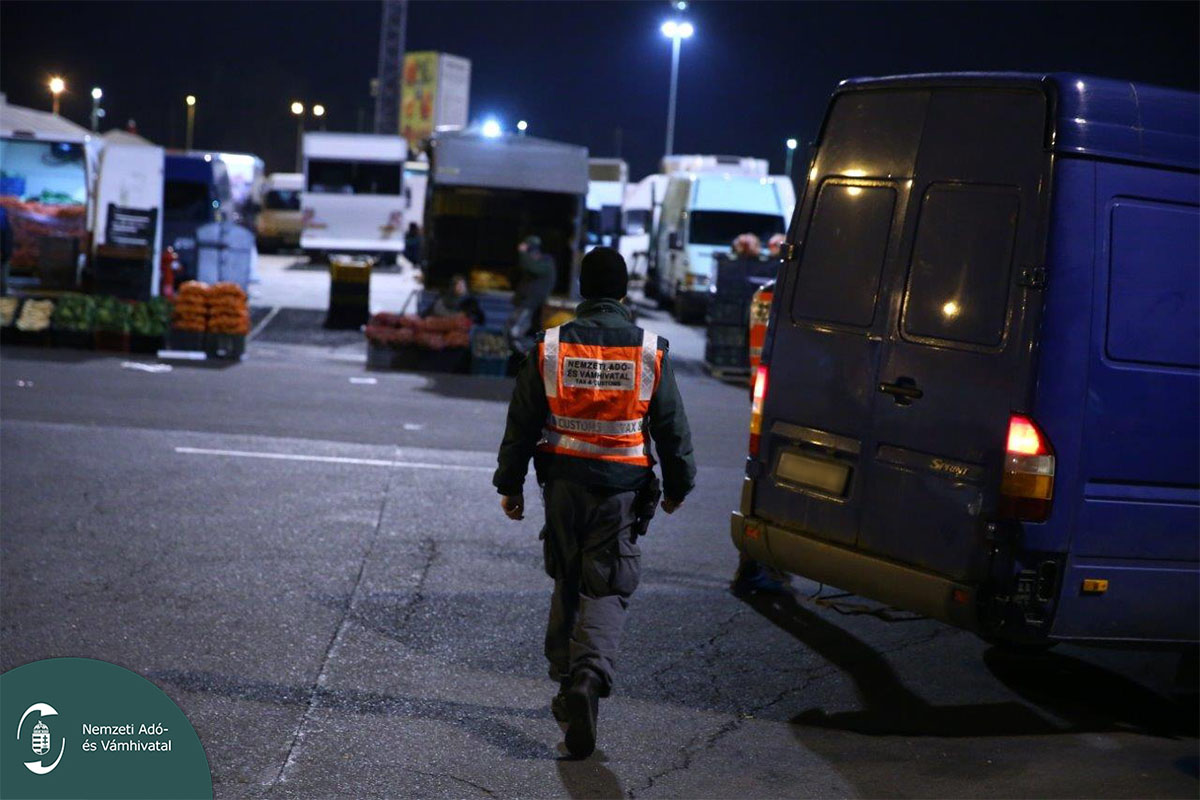 November végén lecsap a NAV Békésben: fókuszban a piacok és standok