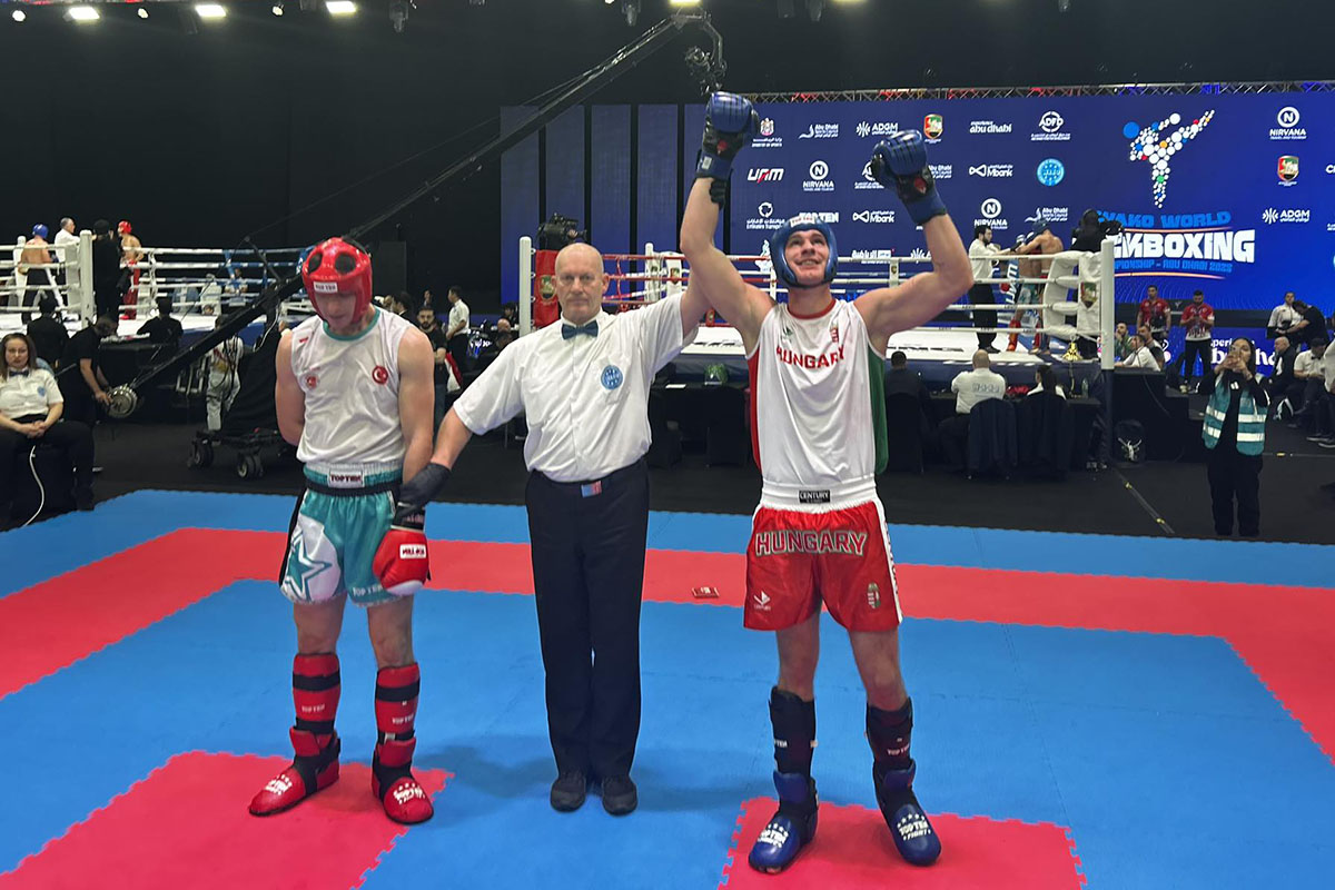 Nyolc magyar arany Abu-Dzabiban a kick-box vb-n