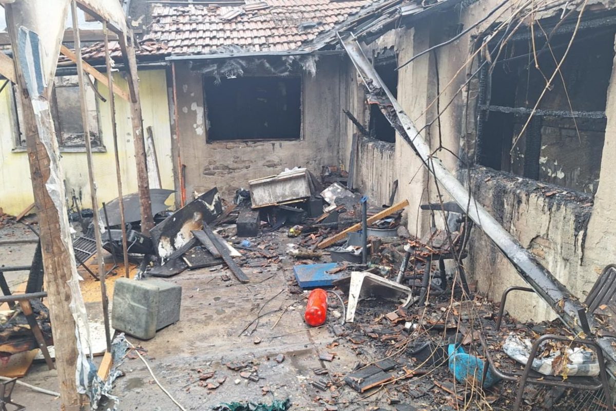 Gyűjtést szerveztek a kunágotai családnak, miután a házuk leégett a tűzben