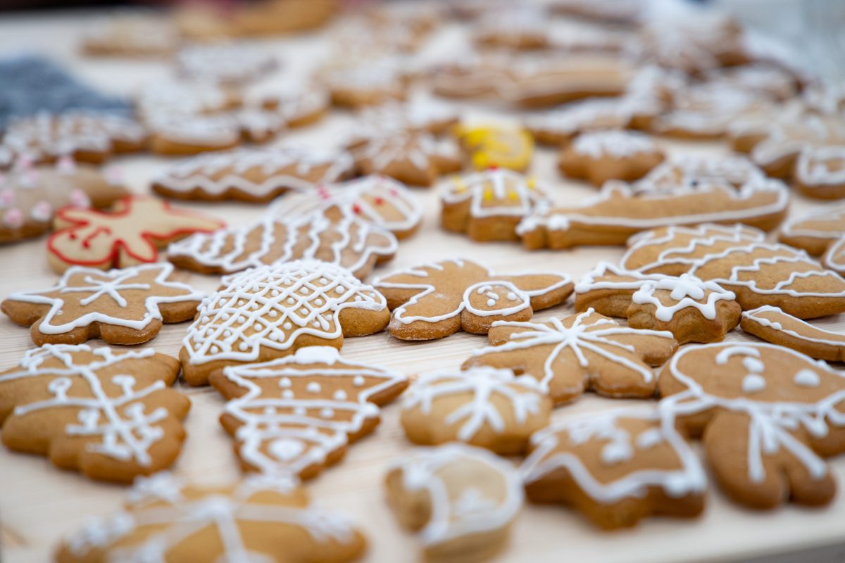 1500 mézeskalács készült a rászoruló gyerekeknek