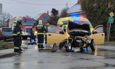 két autó ütközött Kondoroson, baleset 44-es Kondoros