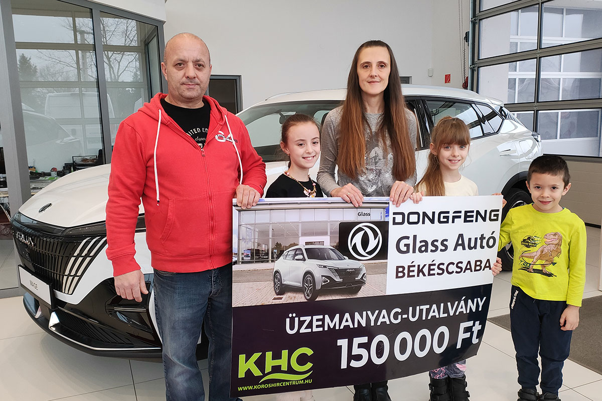 Karácsonyi ajándék Orosházára: átadtuk a 150.000 forint értékű üzemanyag-utalványt!