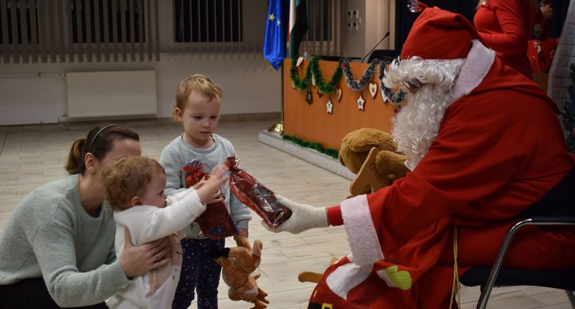mikulásnap a rendőrégen