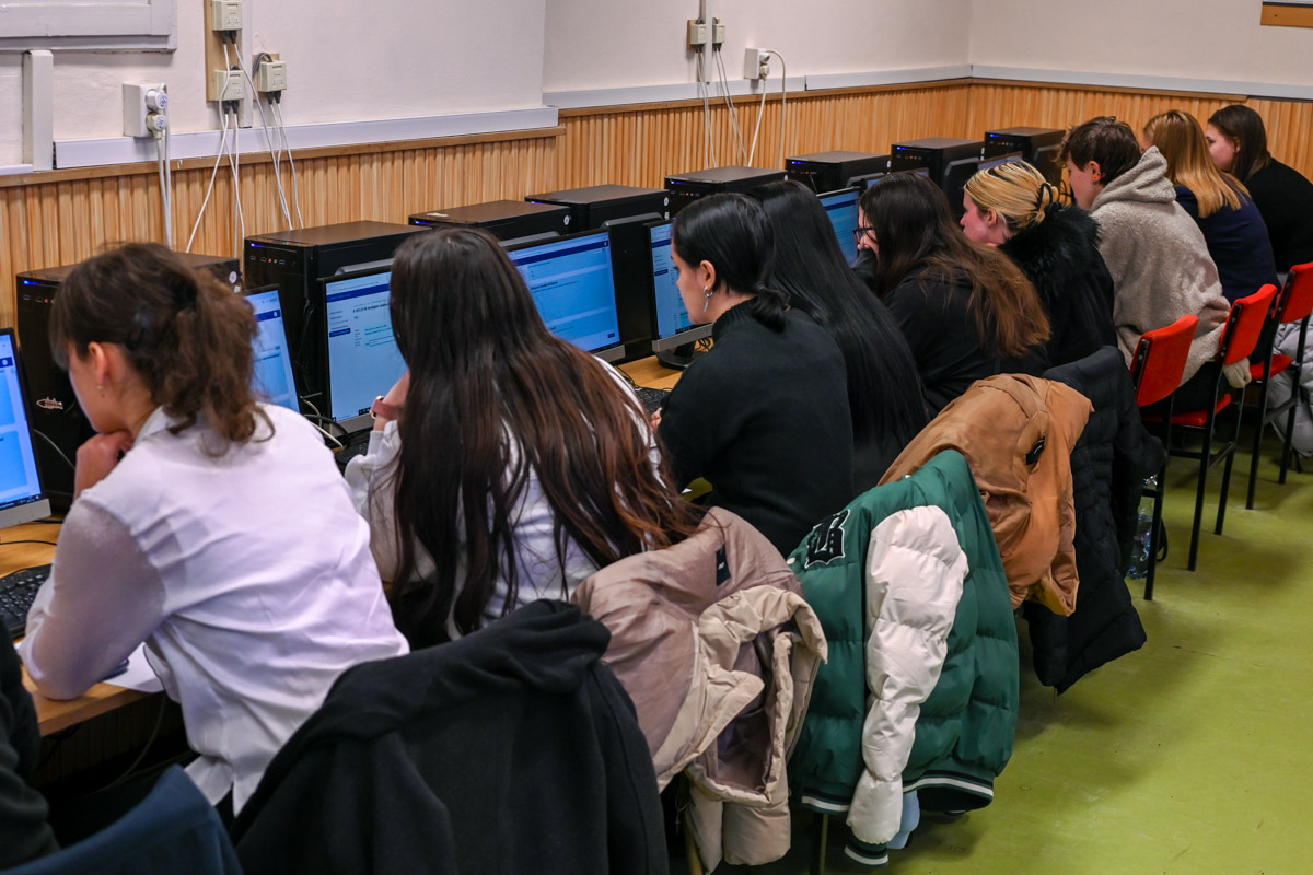 Közel 500 diák versenyez idén a vármegyében a szakma sztárja címért