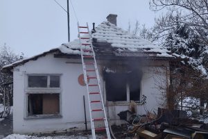 Tűz pusztított egy békéscsabai családi házban