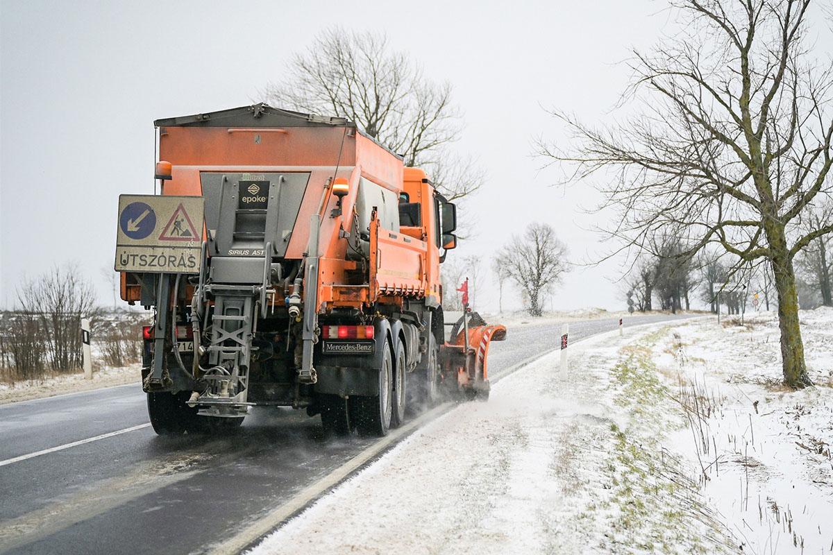 A legmagasabb fokozatba kapcsolt a Magyar Közút