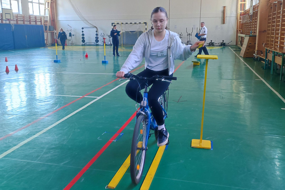 kerékpáros verseny sarkadon