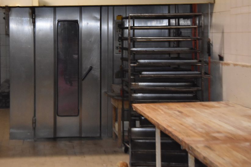 kis híján élve megsült Békési pékség