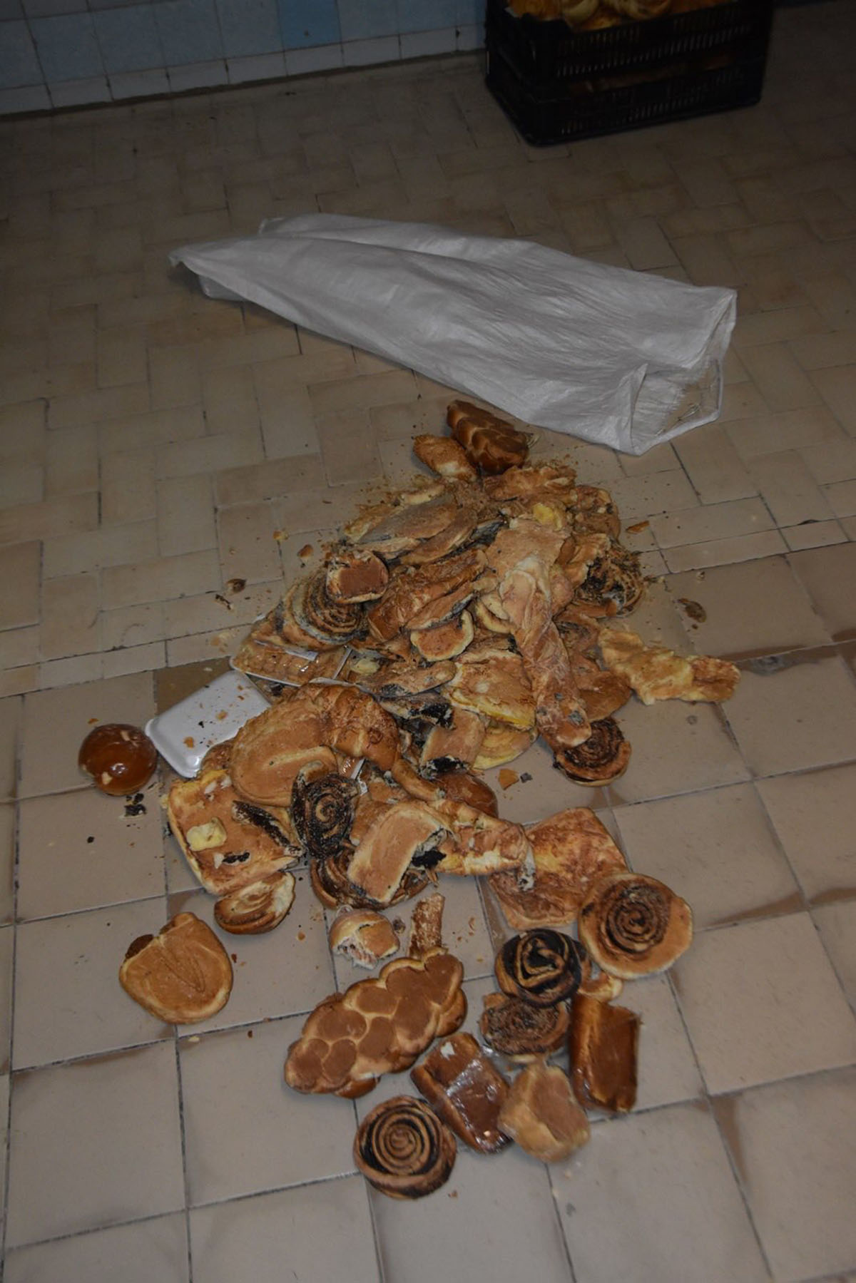 kis híján élve megsült Békési pékség