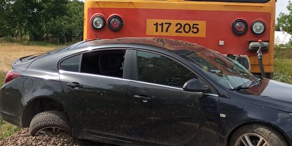 Vonattal ütközött Méhkeréknél